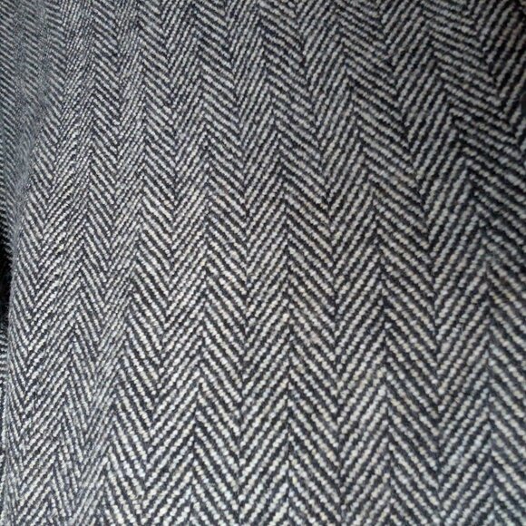 Banana Republic Herringbone Wool Blend Coat | Real Fur Collar | Women's Size XL - Picture 6 of 14